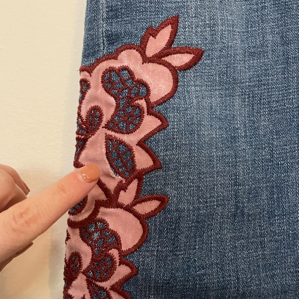 Pilcro Slim Boyfriend Jean with Embroidered Floral Design - Picture 7 of 12
